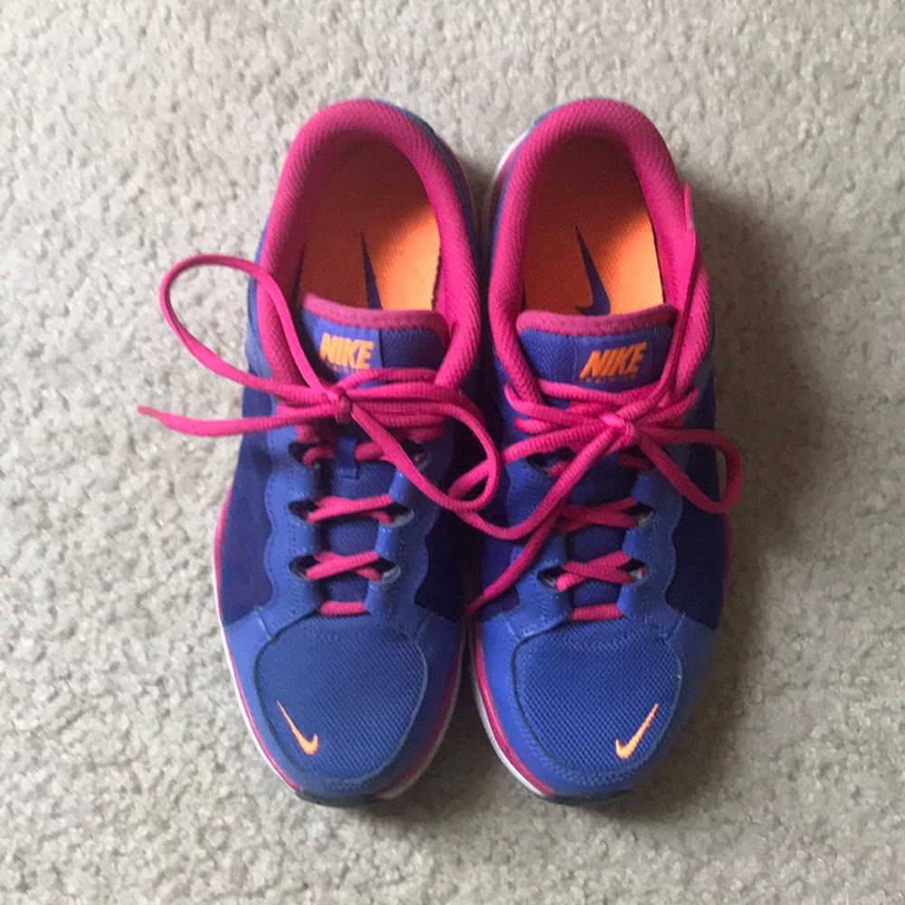 Nike training sneakers